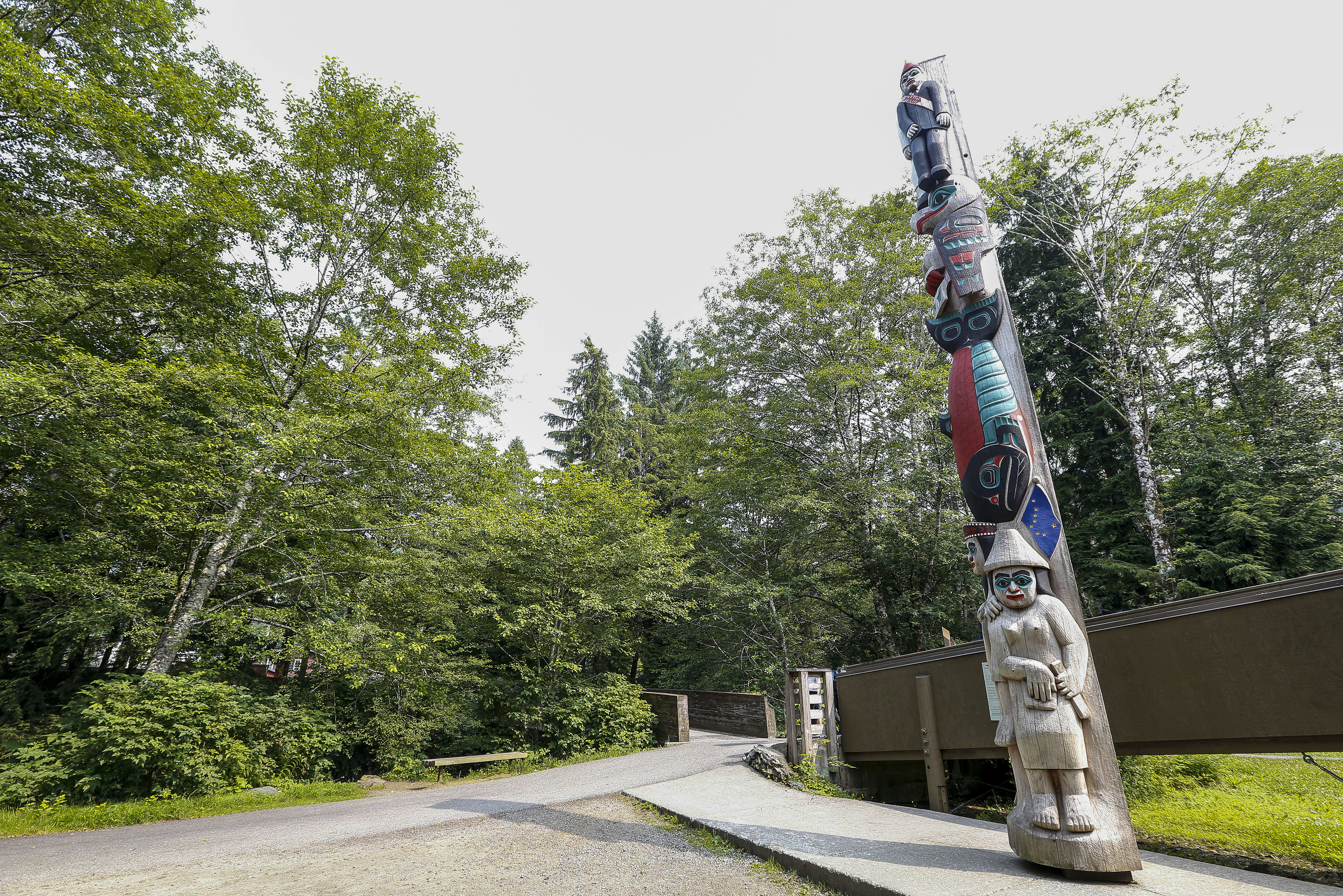 アラスカ州の先住民 Chena Aurora View Lodge